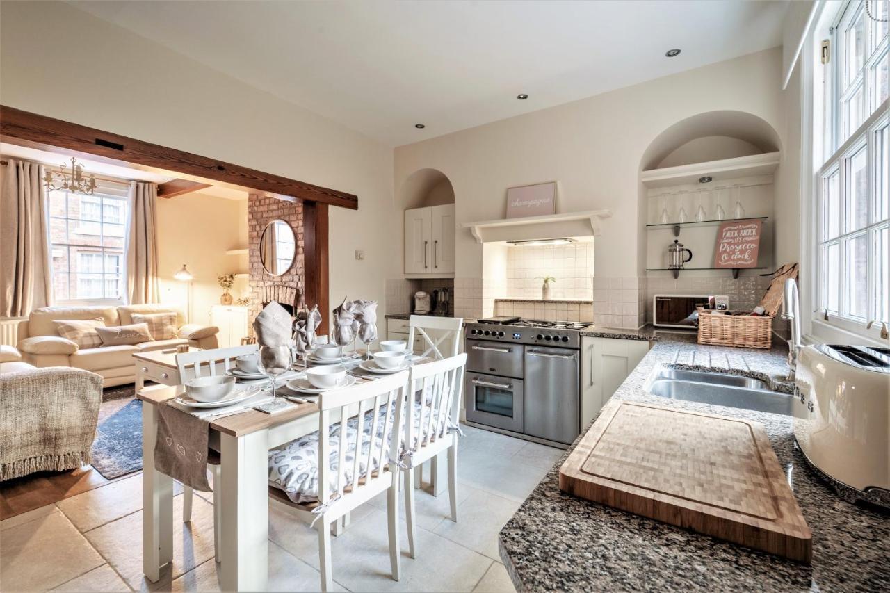 The Cottage In Chester, Sleeps 6 With Free Parking Zewnętrze zdjęcie