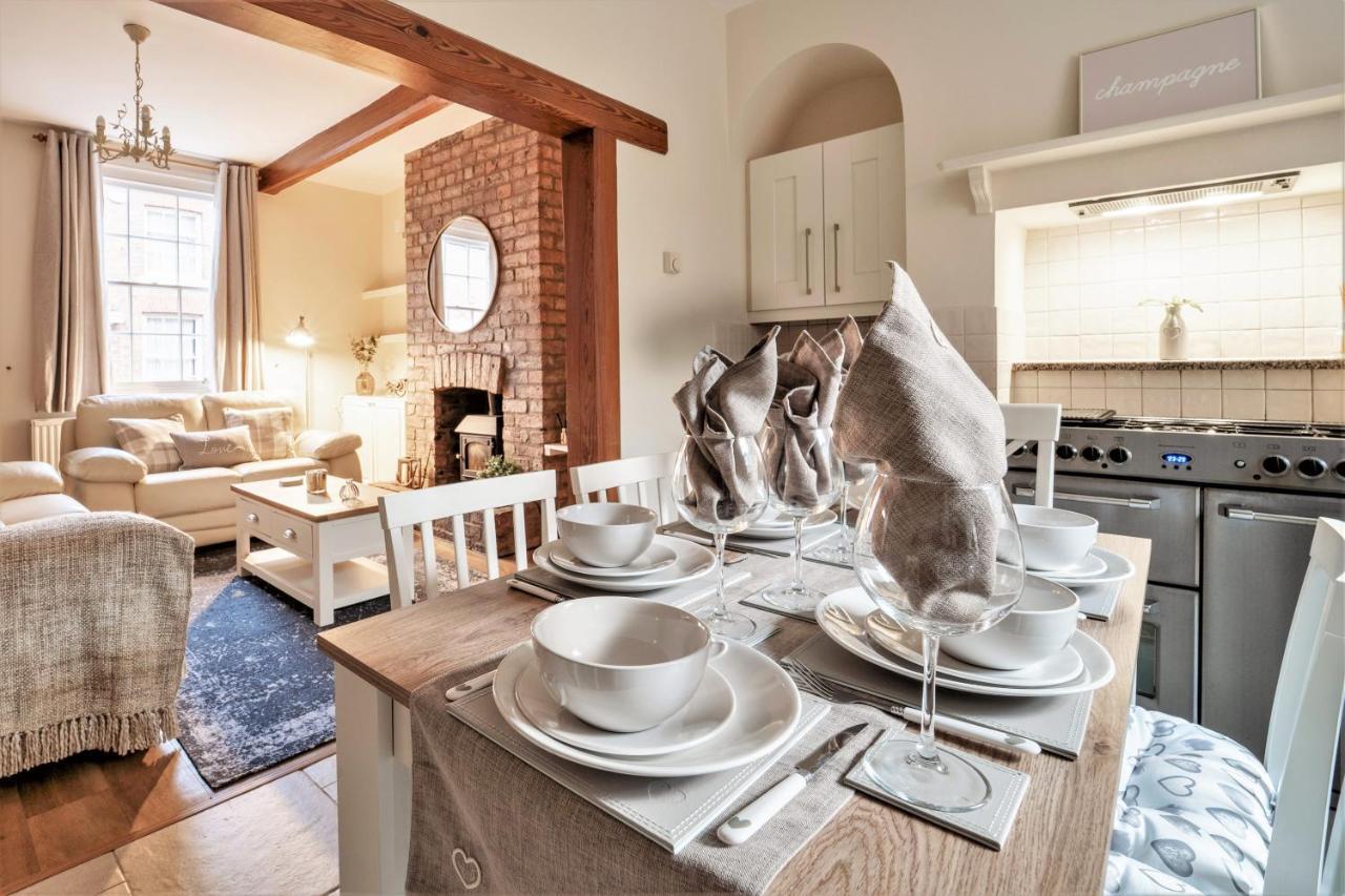 The Cottage In Chester, Sleeps 6 With Free Parking Zewnętrze zdjęcie